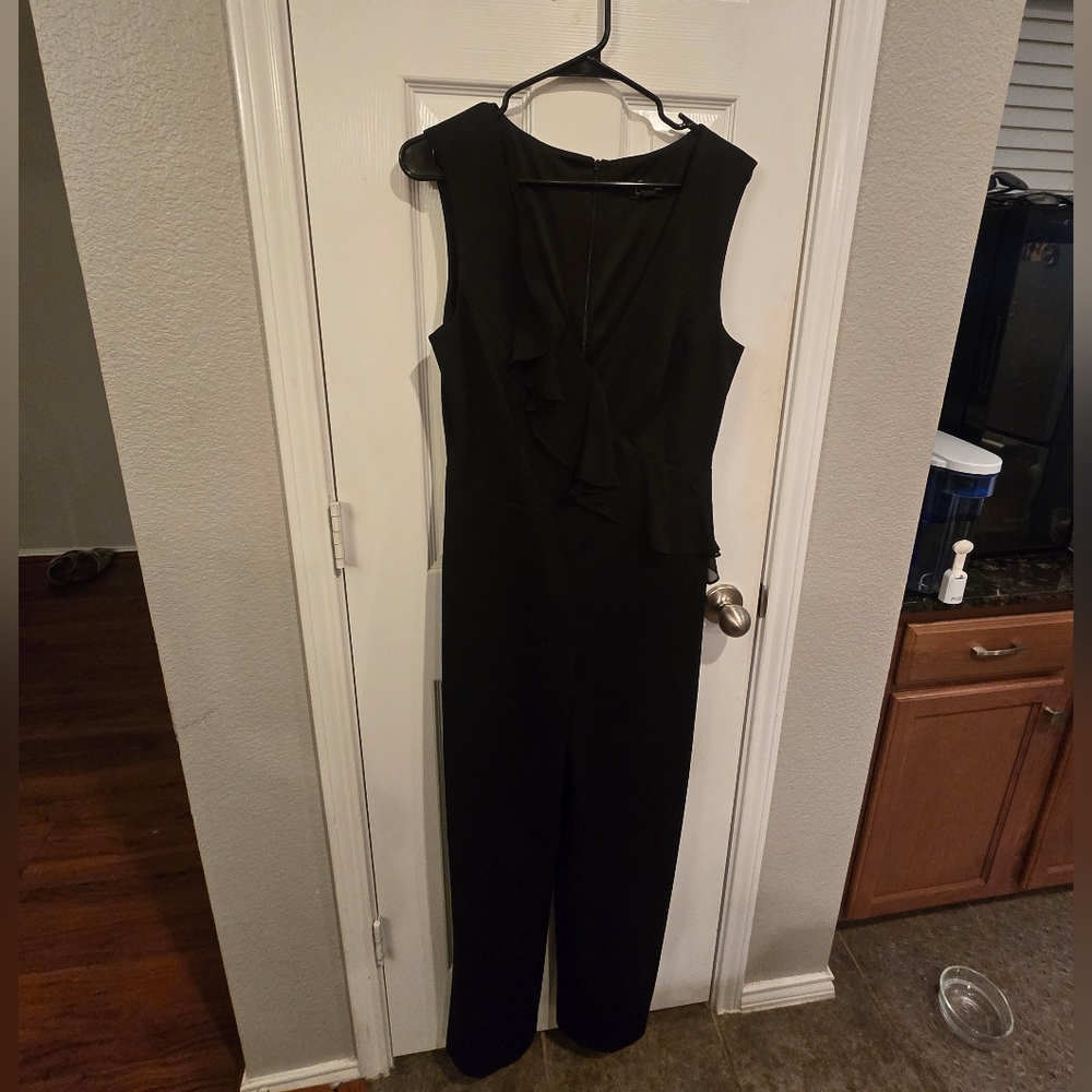 Elegant Black Sleeveless Jumpsuit